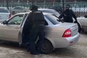 Таксист, похитивший около 800 тысяч рублей из отделения почты, задержан при силовой поддержке СОБР Росгвардии в Томске