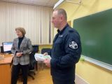 Томские школьники поздравили спецназ Росгвардии с Днем защитника Отечества