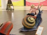 «М5 Молл»: В галереях ТРЦ поселились Ангел на велосипеде и гигантские улитки!