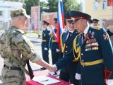 В Томской области военнослужащие по призыву торжественно приняли присягу
